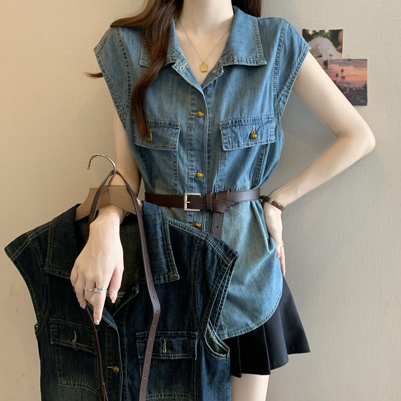 Spring and Summer Fashion Retro Distressed Short-Sleeve Single-Breasted Denim Shirt for Women, Hong Kong Style Slimming Belted Turn-Down Collar Top, New Model