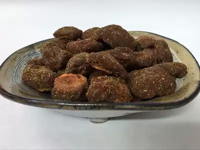 Candied snacks never get tired of peach slices licorice peach slices nine pieces of dried peach sweet and sweet 500g