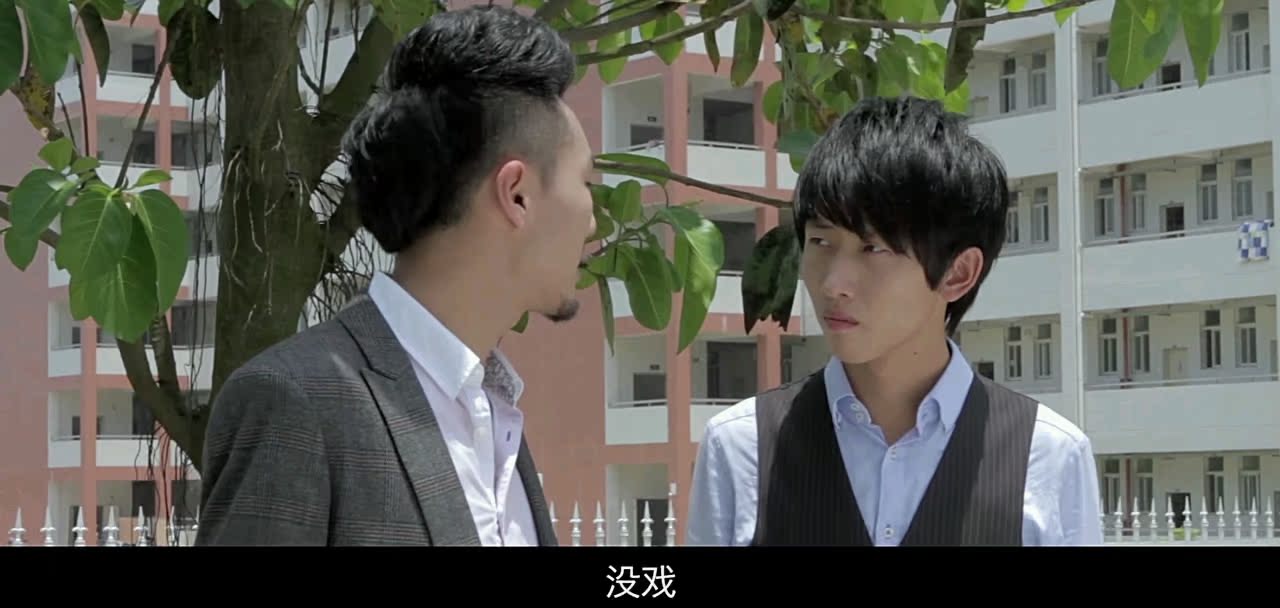 uump4.cc_[低俗青春][HD-RMVB/767MB][国语中字][高清1280版]