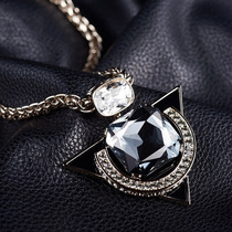European and American exaggerated decorative necklace Sweater chain long and short clavicle chain Exquisite crystal glass pendant Japanese and Korean jewelry