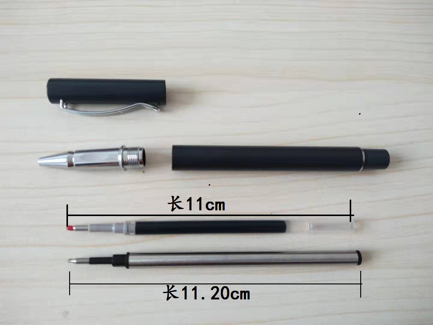 High-grade metal neutral pen rotating out of the core 11cm refill to replace the water-based refill rotation 804 ballpoint pen wholesale