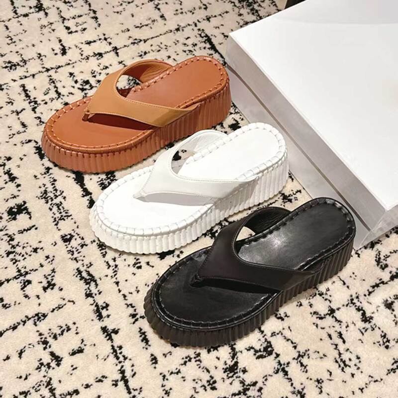 Mala Top Version! Women's Summer 2025 New Platform Flip-Flops with Thick Soles and Height-Increasing Design, Suitable for Outdoor Wear, Beach Sandals