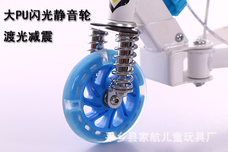 Trẻ em xe tay ga ếch ba bánh âm nhạc xoắn bàn đạp xe tay ga có thể nâng xe đẩy em bé 1-3-6 tuổi xe Scissor - Con lăn trượt patinet / trẻ em oto trẻ con