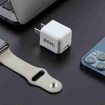 奥海Magcube苹果快充充电器