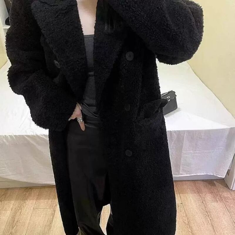 Black Suit Collar Lamb Wool Coat, Thickened Fur Integrated Jacket for Women, Winter Long Style, Slimming, Eco-Friendly Fur Top Black Suit Collar Lamb Wool Coat, Thickened Fur Integrated Jacket for Women, Winter Long Style, Slimming, Eco-Friendly Fur Top