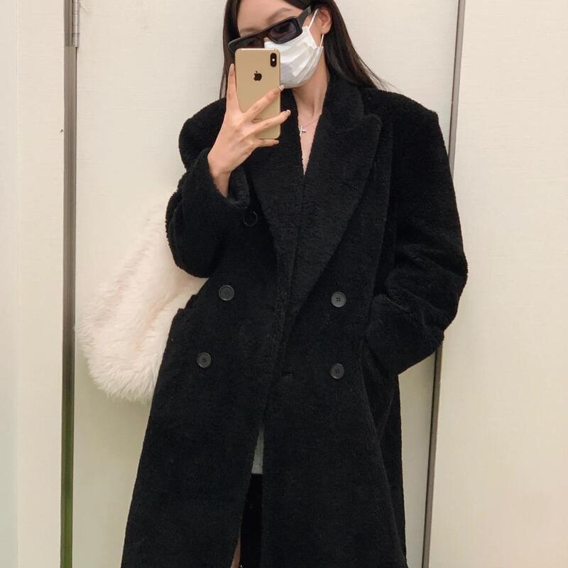 Long Suit Collar Lamb Fur Coat for Women, New Autumn and Winter Style, Fur Integrated Thickened Black Fur Coat