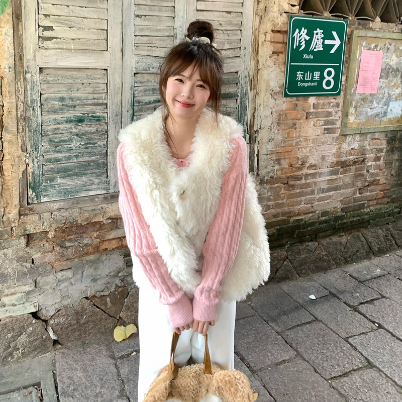 Lambswool Layered Fur Vest for Women, New Winter Style, Outerwear Fur Integrated Thickened Vest for Petite Women