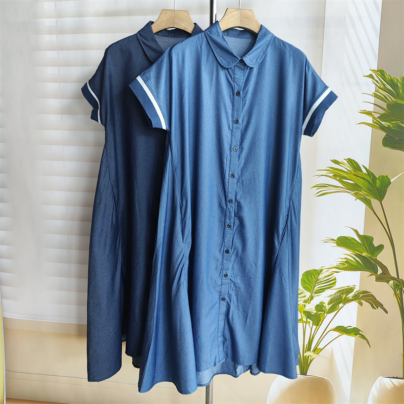 Niche Neon Minimalist Style Blue Shirt Dress for Women with a Turn-Down Collar, Short Sleeves, and a Long, Elegant Design Niche Neon Minimalist Style Blue Shirt Dress for Women with a Turn-Down Collar, Short Sleeves, and a Long, Elegant Design