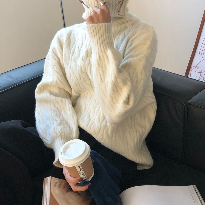 High collar sweater women's autumn winter new Korean version set loose with lazy outback wearing jacket thickened white twist-knitted sweatshirt