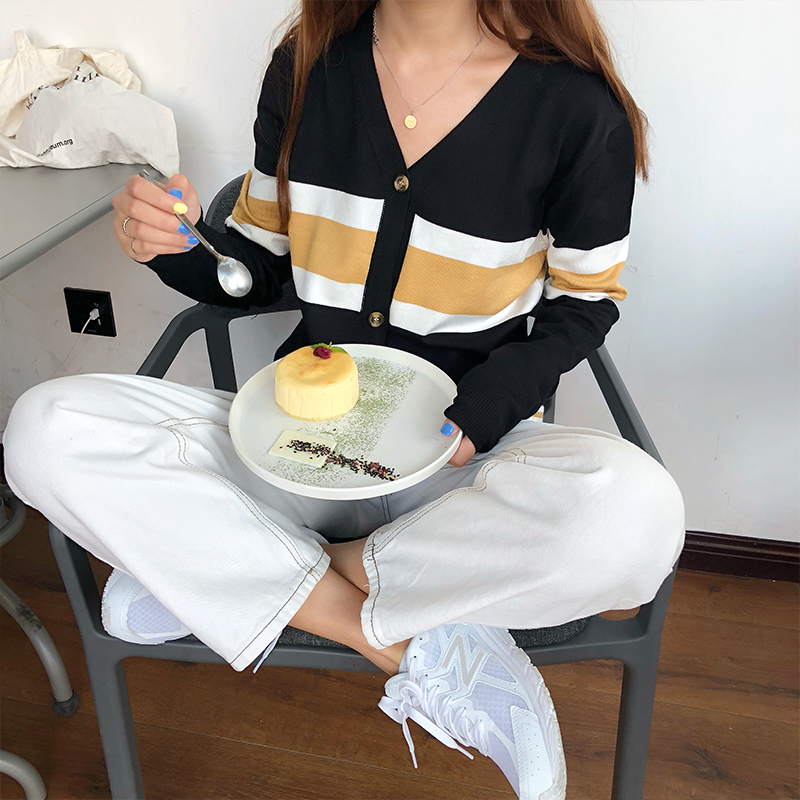 VK旗艦店 韓國風v領撞色條紋針織長袖上衣