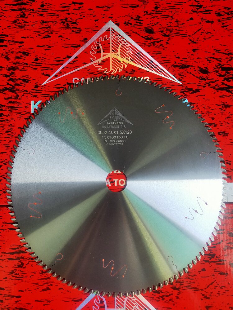 Japan Little Lighted Ultra-thin saw blade specializing in cutting acrylic shaving board PVC bamboo organic glass PS