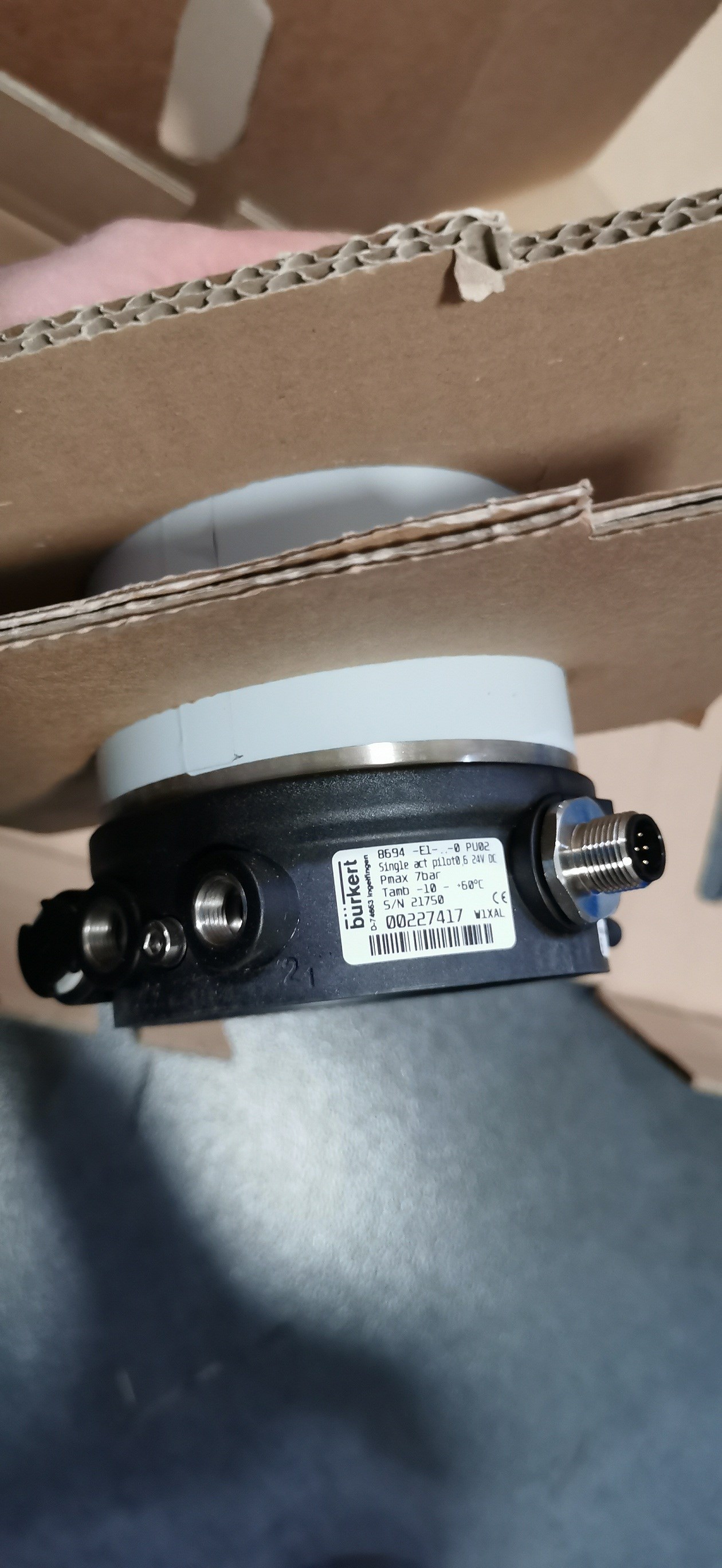 00227417 8694-E1 Germany's Baodeburkert valve controllers brand new original spot