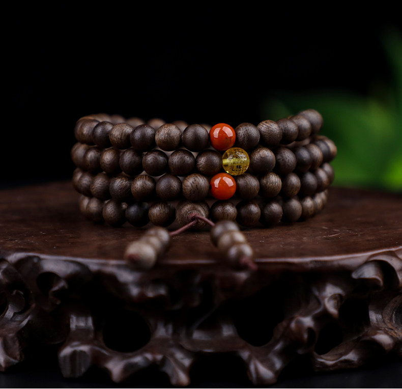 листья аквиларии 天然文莱沉香手串男老料九分沉满结油沉香木佛珠手链女108颗念珠