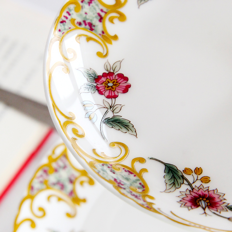 Continental snack plate of three the layers of fruit plate rack cake plate ipads China tea tea set ceramic disc ideas to get I