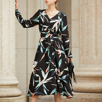 evewang long-sleeved V-neck printed French dress slim waist elegant temperament Over-the-knee skirt large skirt