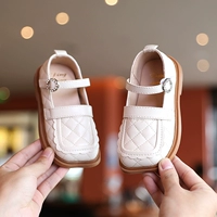 Детская модная квадратная обувь 2021 Весна Новая британская стиль маленькая кожаная обувь сплошной универсальная обувь принцессы маленькие детские одиночные туфли