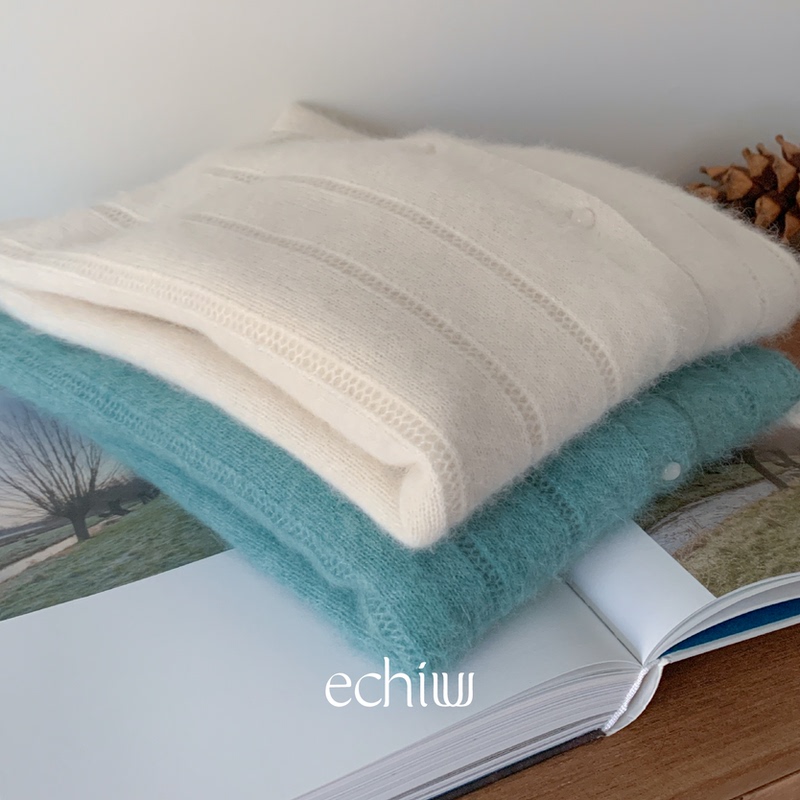 Echiuuu｜Cloudy Lake Light｜White Factory Silk Fox Fur Cashmere Striped Texture Lightweight Cardigan Sweater