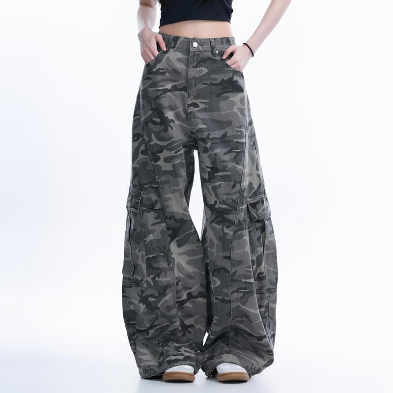 【Sitting on the Couch and Watching the Money Go Away】 American Street Vibe Camouflage Scimitar Pants with a Unique Design, Multi-Pocket Denim Cargo Pants, Trendy