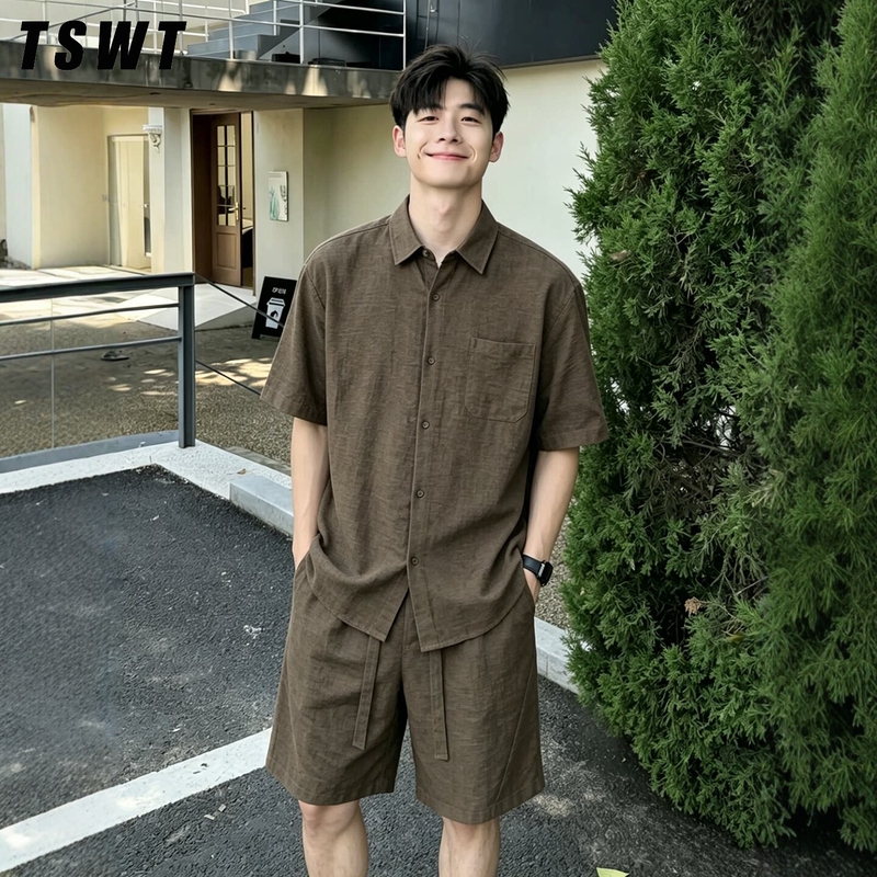 High-End Old Money Style Lyocell Linen Suit for Men, Summer Thin Style, Casual Breathable Short-Sleeved Shirt and Shorts Two-Piece Set High-End Old Money Style Lyocell Linen Suit for Men, Summer Thin Style, Casual Breathable Short-Sleeved Shirt and Shorts Two-Piece Set
