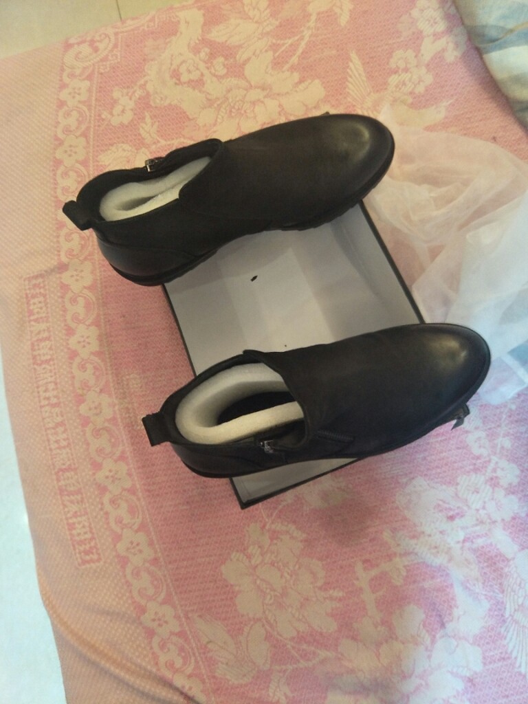 真皮英伦风男士马丁靴好用吗什么牌子哪个国家的，亲自使用体验（以名人之名同款）_搜券