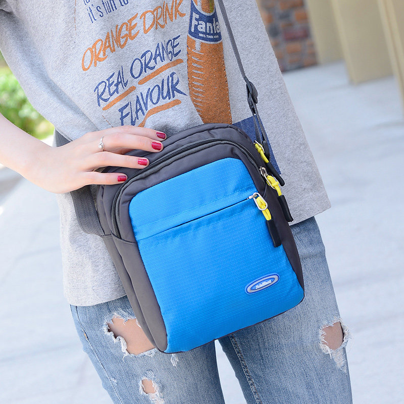 New sports single shoulder inclined satchel with shoulder bag Tourism Han version Tidal Women Bag Nylon Canvas Male BAG BAG