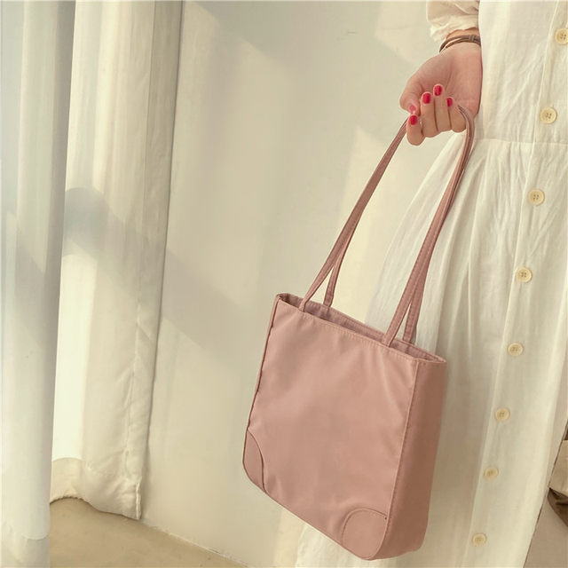 2024 Spring and Summer Lightweight Waterproof Oxford Cloth Shoulder Handbag Fashionable Simple Versatile Commuting Shoulder Underarm Bag