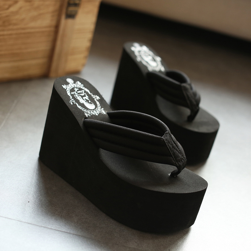 2026 Summer Women's Flip-Flops, Ultra-High Heel 11cm, Non-Slip Thick-Soled Clip-On Sandals, Platform Beach Shoes, Wedge Heel