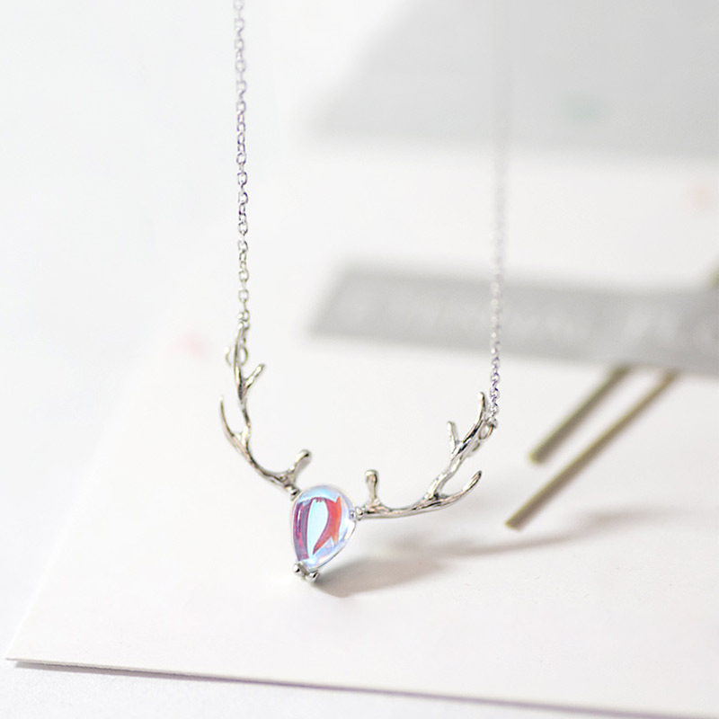 S925 Sterling Silver Elk Necklace Women's Sen Department Fresh Korean Temperament Versatile Symphony Stone Clavicle Chain Student Pendant