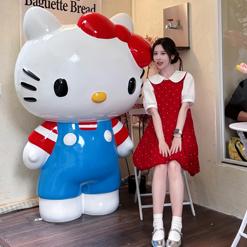 Hello Kitty Sculpture Hellokitty Large Ornament Internet Celebrity Trendy Cartoon Shopping Mall Door Shop Check-In Photo Decoration