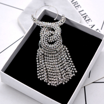 Net red upscale luxurious flash drilling ear decoration Exaggerated Crystal Stream Suear Clip hanging long Bride Earrings Woman