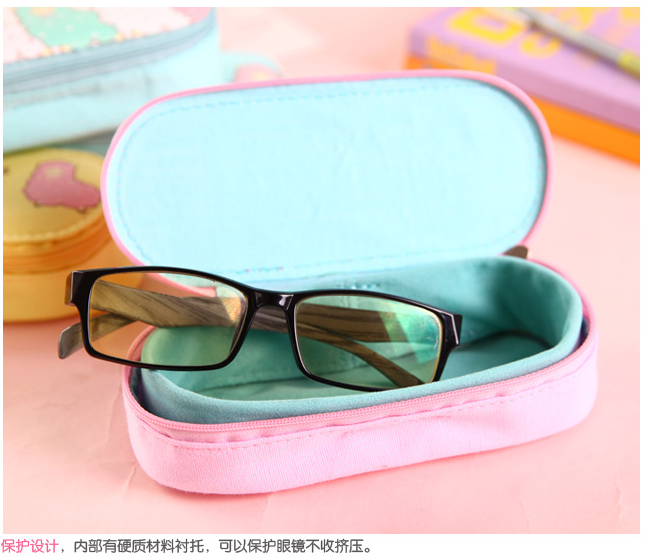 Etui à lunettes - Ref 1247829 Image 11