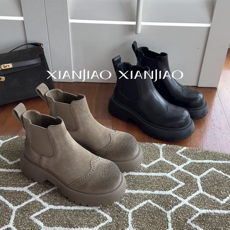 Beta XIANJIAO 2026 winter new women's shoes wiped leather Chelsea boots chimney boots thick sole trend