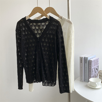 Temperament lace V-neck long-sleeved cardigan sun protection clothing for women see-through loose air-conditioning shirt blouse exercise clothing top for women