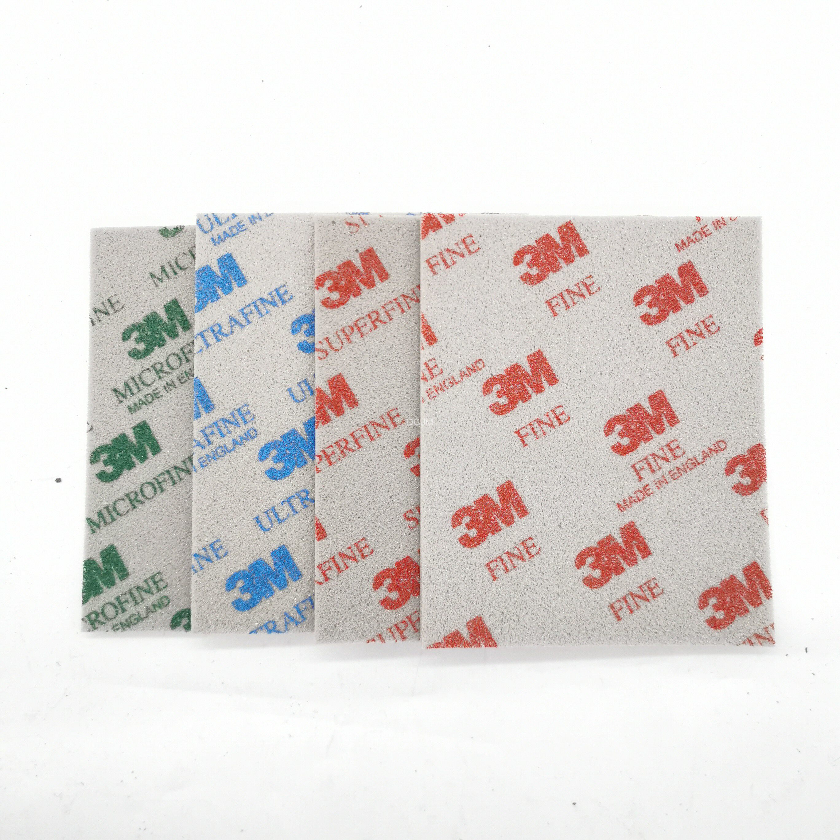 Imported sponge sand sheet up to plastic polishing foam electronic mobile phone shell grinding 3M sponge sandpaper red