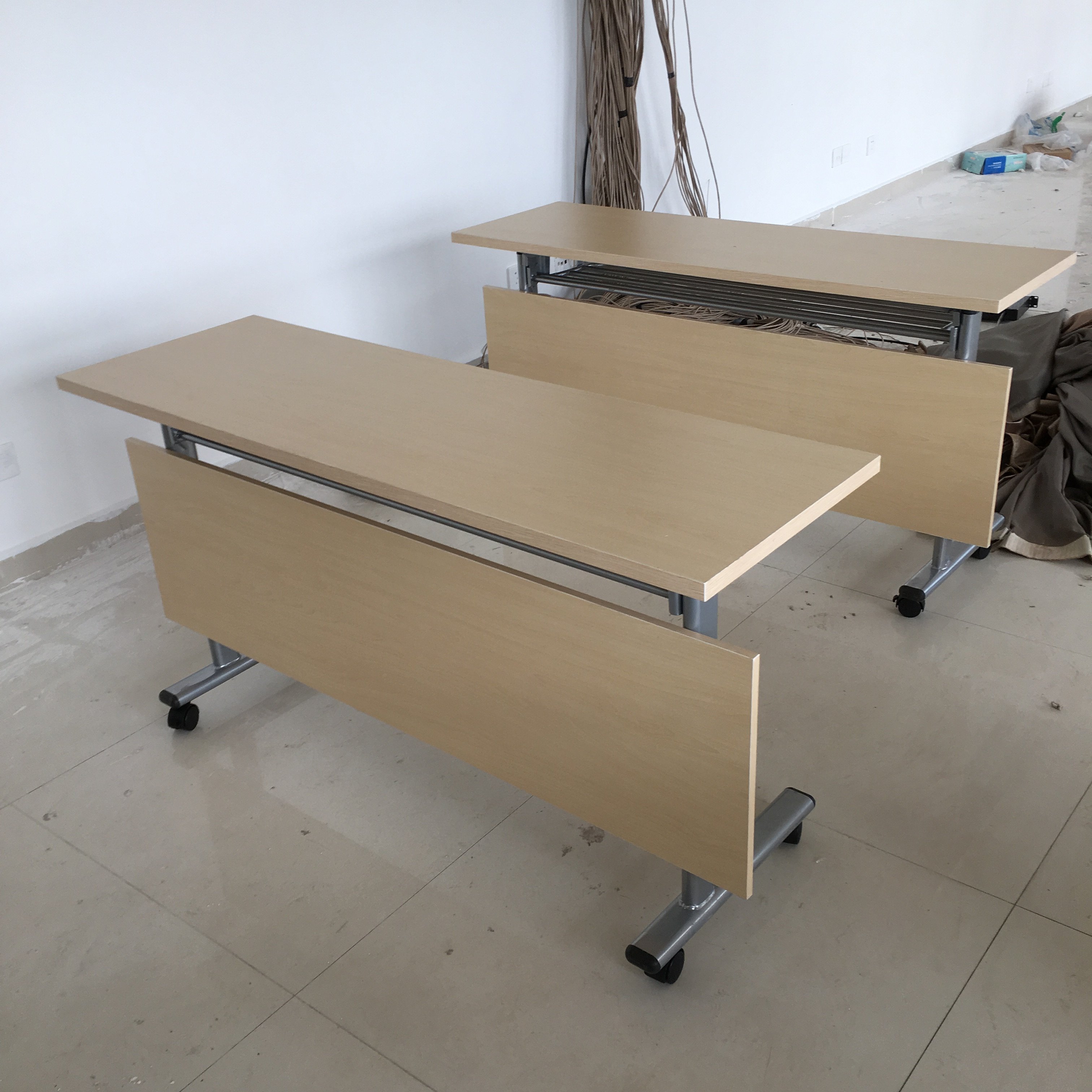 Kunming office furniture folding rack reading table training table flap table conference table meeting table meeting strip table desk move