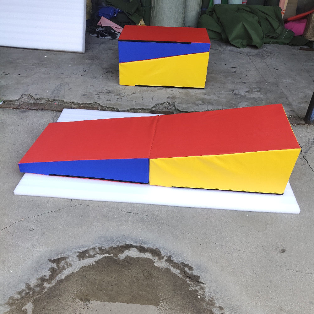 Sensory training equipment triangular pad slope pad