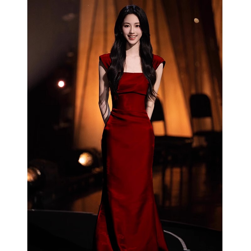 Dressing Gown Female Bride Engagement Dress Classy Accessible Luxury Niche Toast Dress Red Satin Fishtail Evening Dress Long Style