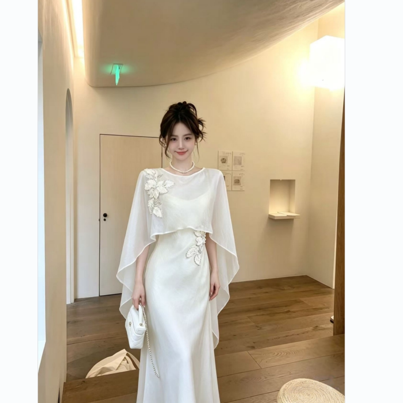 【Cream】New Chinese-Style Heavy Embroidery Dress with Elegant Cape and Shawl Design, Long Gown for Banquets