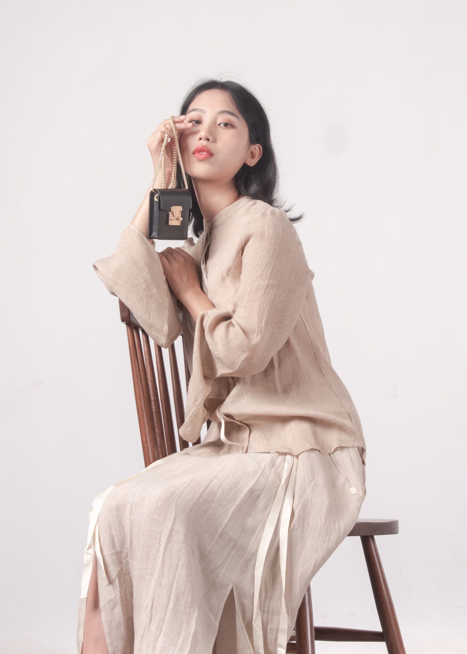 Thư mùa hè Handmade túi da rám nắng nữ Da thời trang một vai nhỏ vuông túi trên cùng Da túi đeo chéo nhỏ - Chủ thẻ ví nam cao cấp