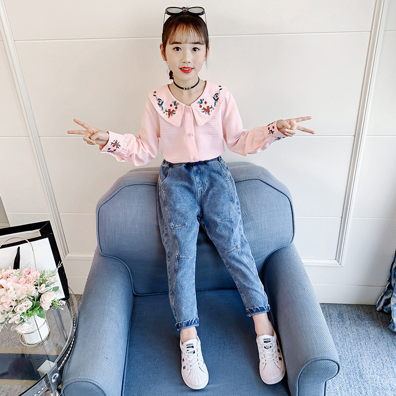 Girls Kit 2021 Spring New Children's Clothing Girls in Spring Festival of Big Child Embroidery Shirt Jeans Two sets