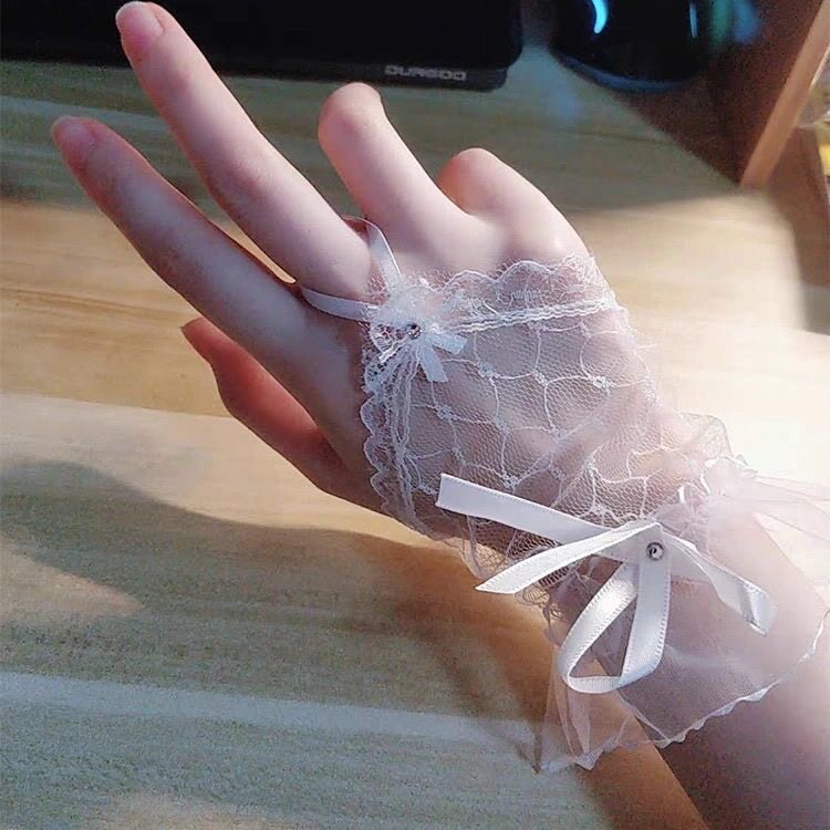 Dark Lolita style mesh lace trim bow ring finger gloves cosplay wedding dress photo shoot sleeves
