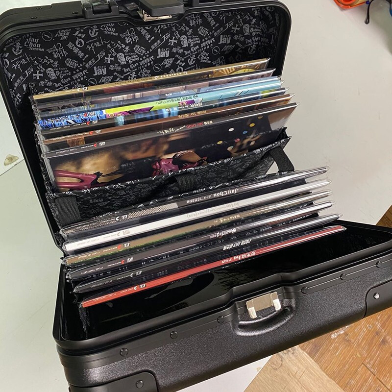 Spot genuine jay jay Chou vinyl full set of 20th anniversary album LP collection box table version limited customization