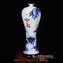 Jingdezhen blue and white ceramic vase master hand-painted beauty bottle living room home countertop decoration flower arrangement