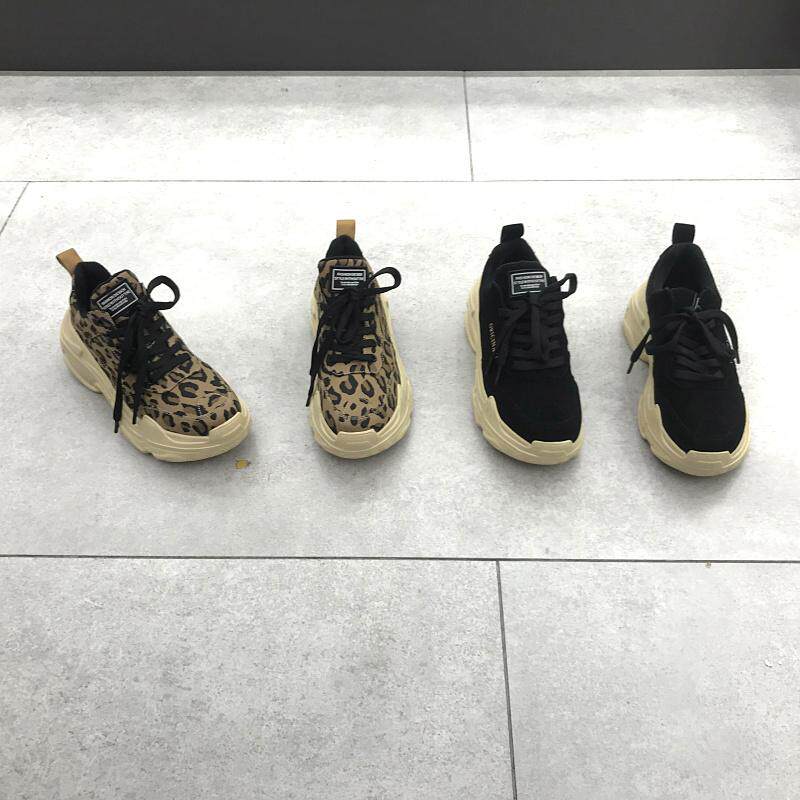 European station European goods women's shoes 2018 winter new BAO WEN dad shoes thick bottom plus velvet sponge cake net red sports shoes women