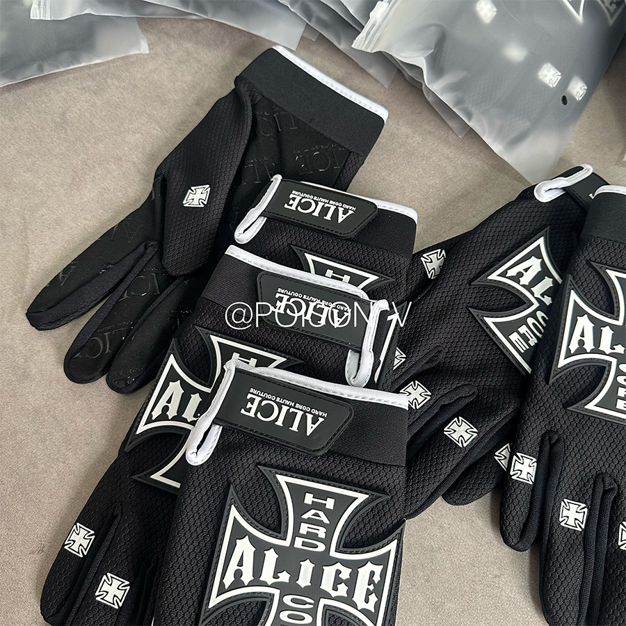 world.taobao.com: Alice Hollywood Cross Logo Motorcycle Gloves