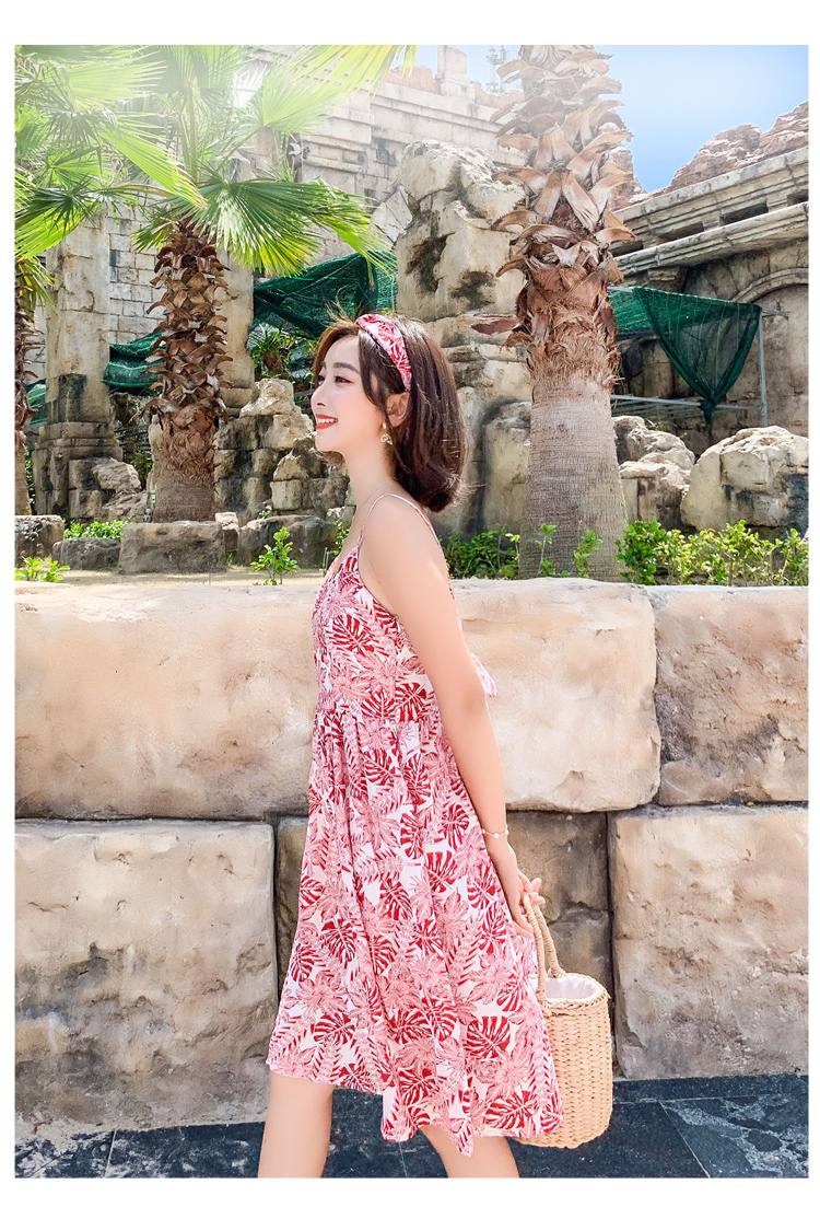 VK旗艦店 韓系樹葉印花v領露背細肩帶配發帶無袖洋裝