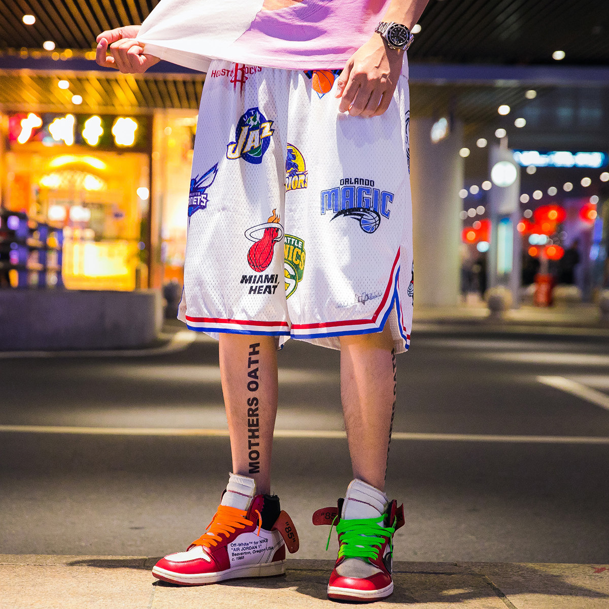 Summer Leisure Sports Training American Basketball Shorts Male Tide Cards INS Pops Loose Hip Hop NBA 50% Pants