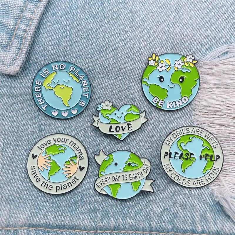 MQHH Creative Green Love the Earth Environment Brooch Round Environmental Protection Love Flower Emoji Alloy Badge Jewelry
