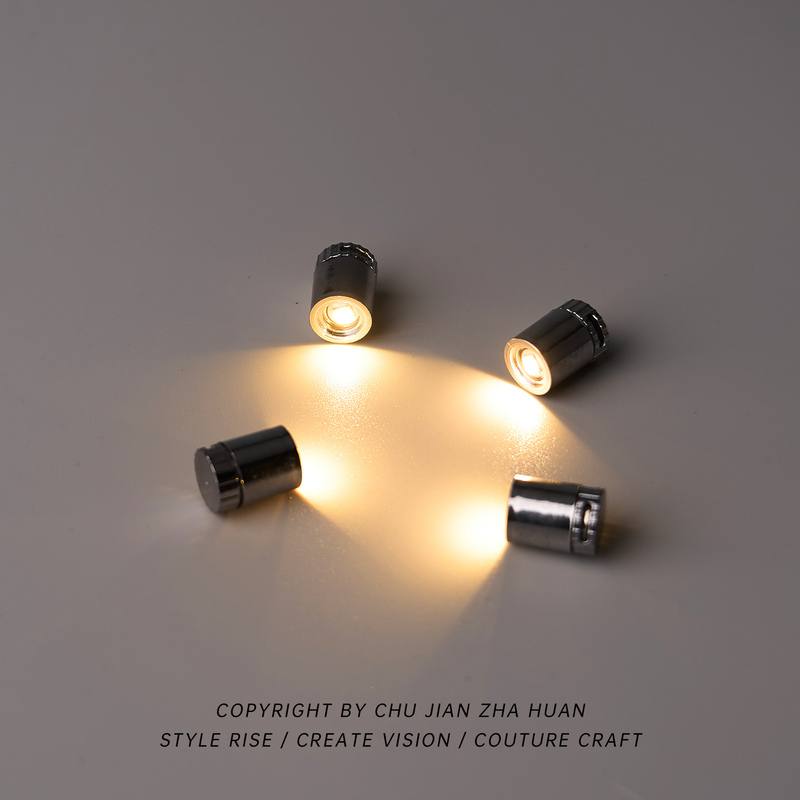 First Sight, First Love! Mini Twistable Spotlight Mini Light Barrel Dollhouse Led Light-Up Small Ornament