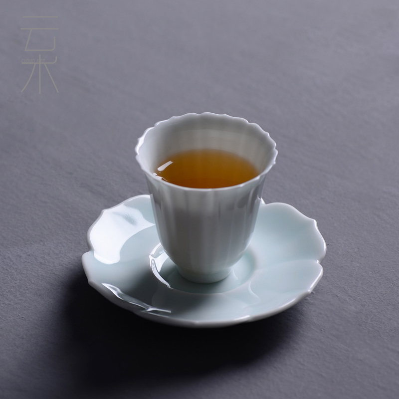 Cloud art of jingdezhen manual shadow the qing ceramics the original cup saucer kung fu tea tea cup mat
